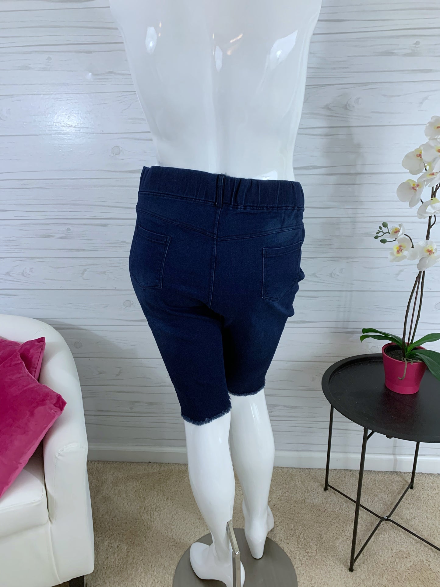Erin dark wash jegging shorts 16