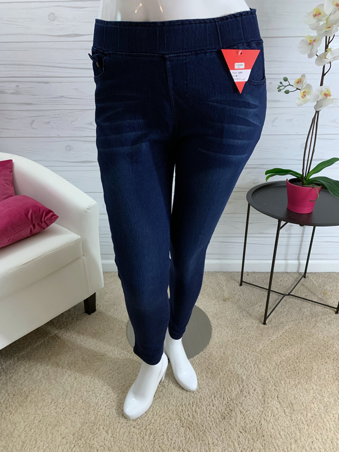Lea dark wash Non distressed jeggings 17